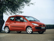 MITSUBISHI COLT